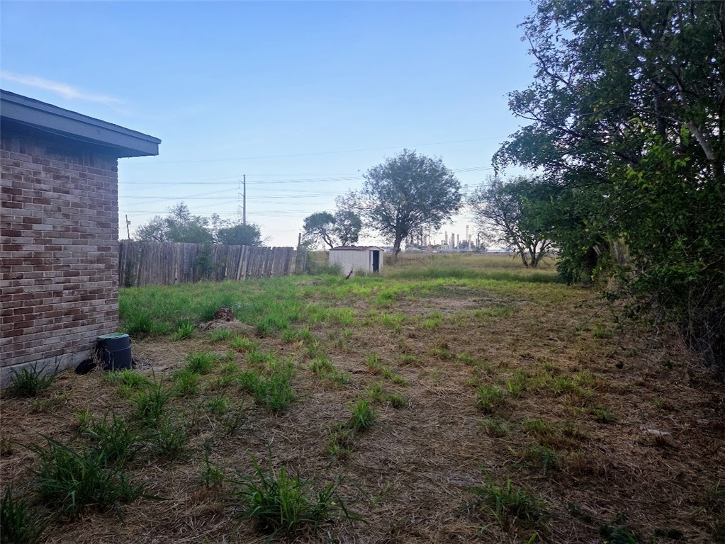 11723 Mallard Dr Property Photo 9