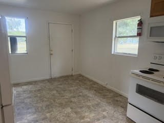 309 Hackberry St A Property Photo 5
