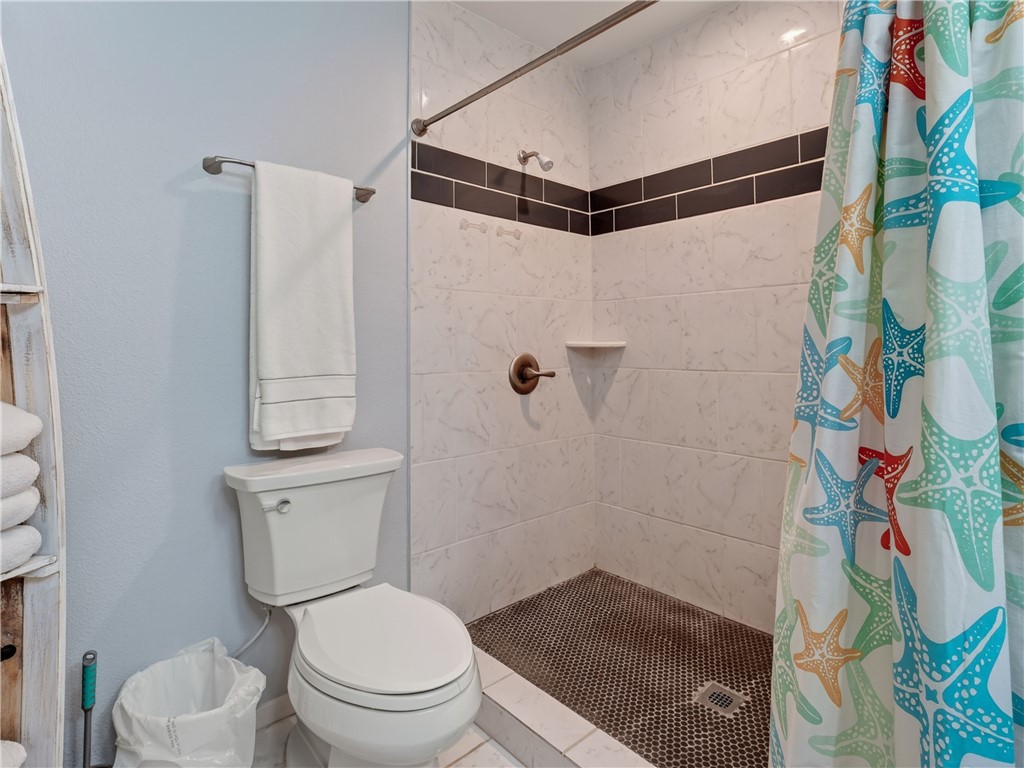 1902 Bayhouse Dr Property Photo 25