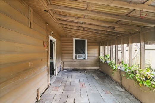 10902 Mayfield Dr Property Photo 4
