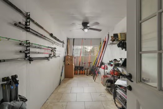10902 Mayfield Dr Property Photo 5
