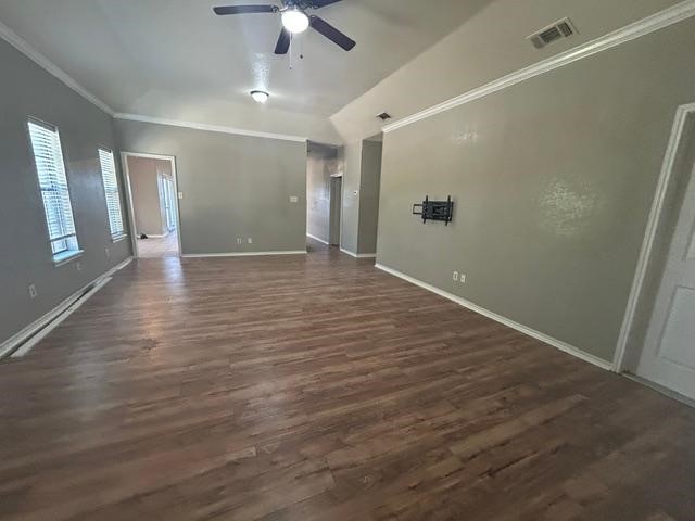 7602 Clearbrook Dr Property Photo 2