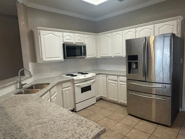 7602 Clearbrook Dr Property Photo 3