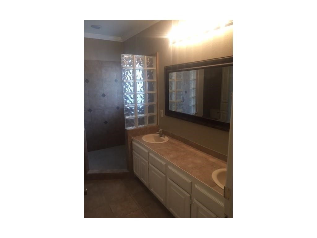 7602 Clearbrook Dr Property Photo 8
