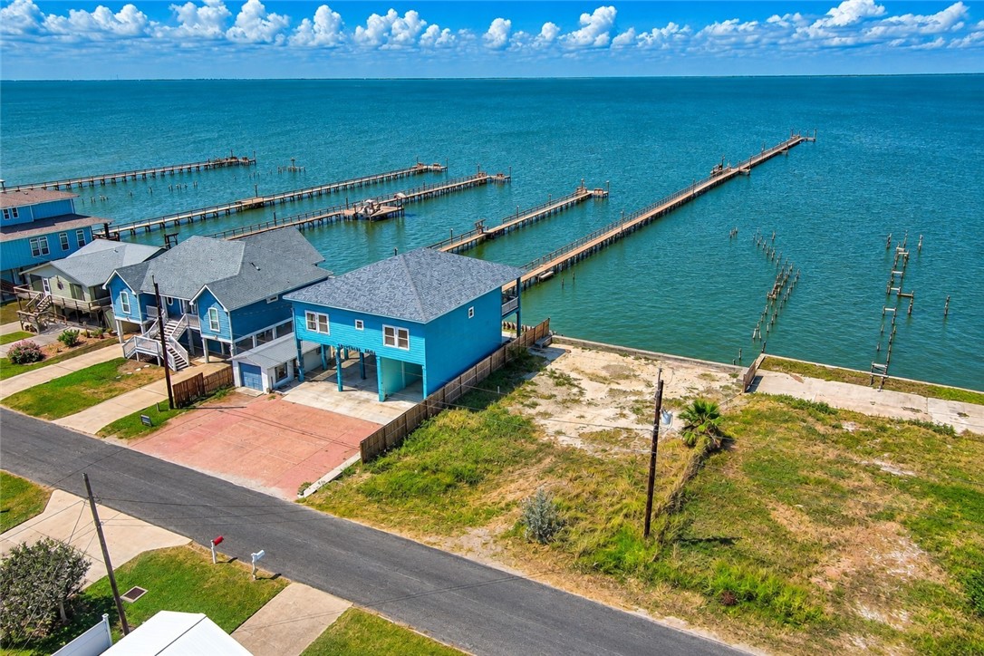 150 Ridge Harbor Dr Property Photo 1