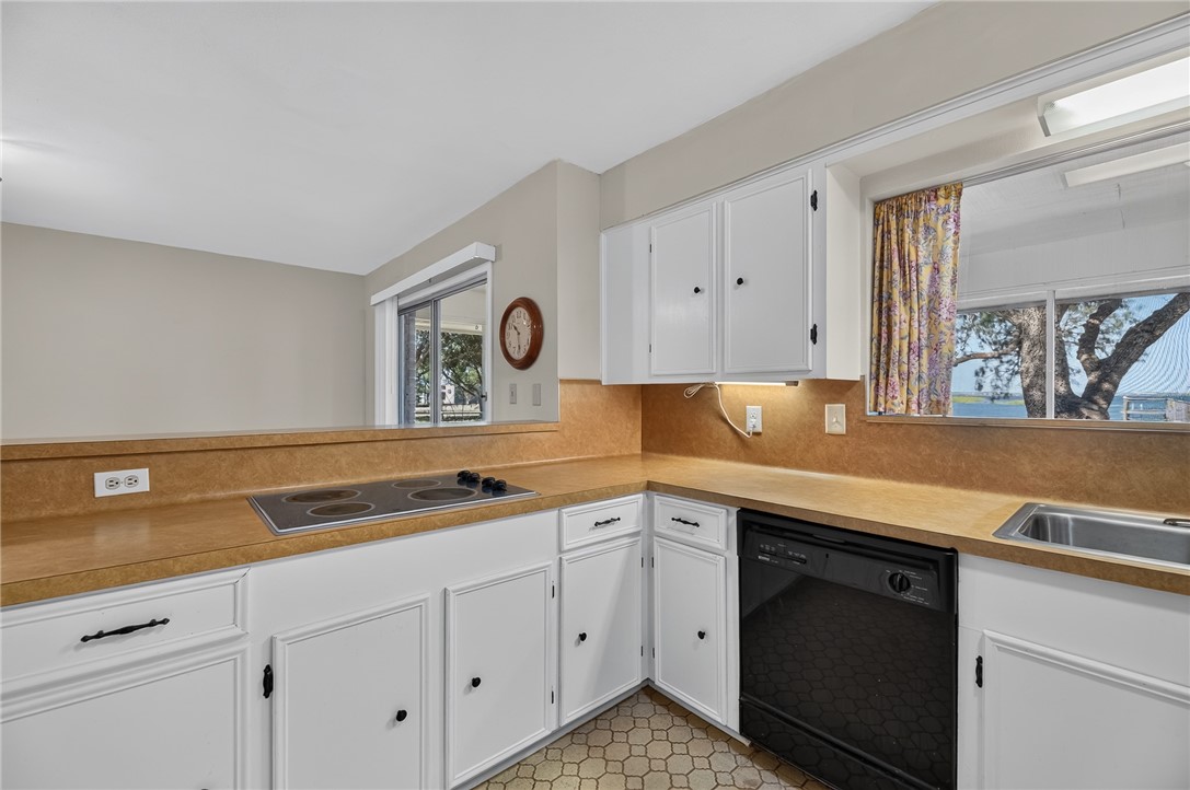 152 Zenna Dr Property Photo 8