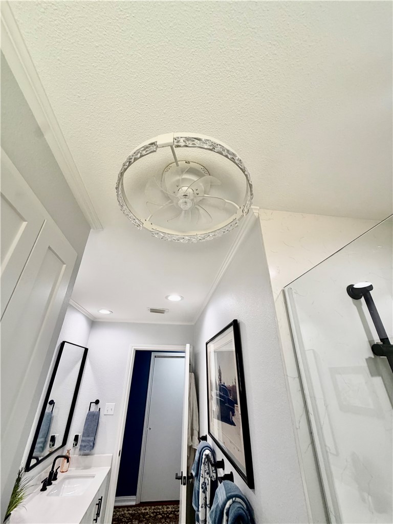 5017 Lost Creek Cir Property Photo 37