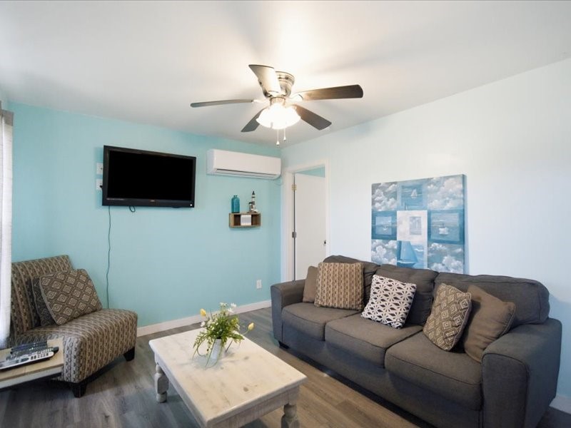 103 S Arch St Property Photo 12
