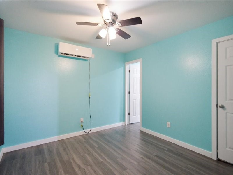 103 S Arch St Property Photo 15