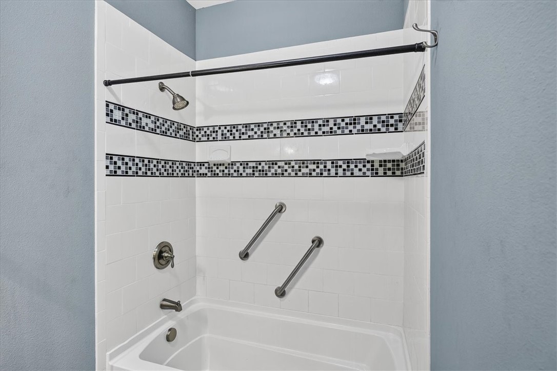 4600 Ocean Dr 104 Property Photo 21