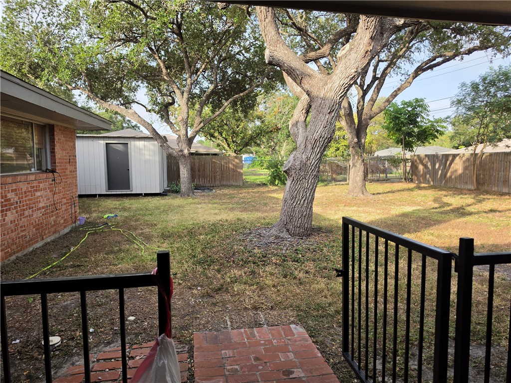 749 San Patricio Ave Property Photo 11