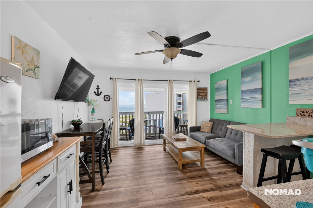3938 Surfside Blvd 2206 Property Photo 6
