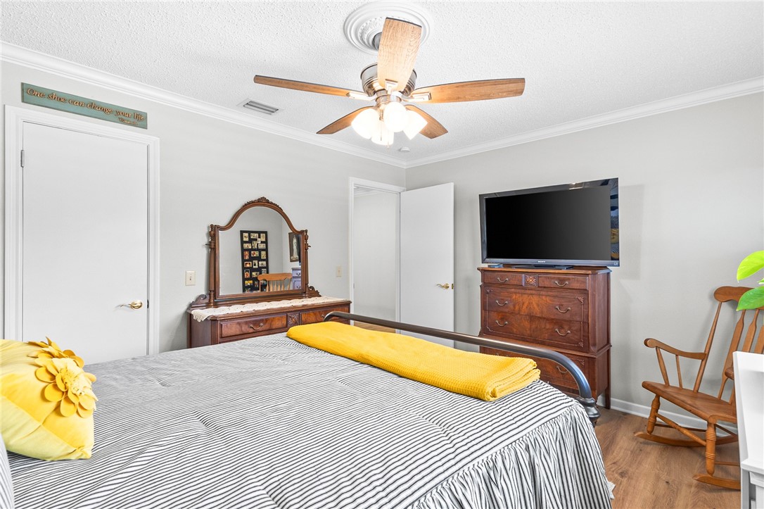 128 Lake Shore Dr 128 Property Photo 28