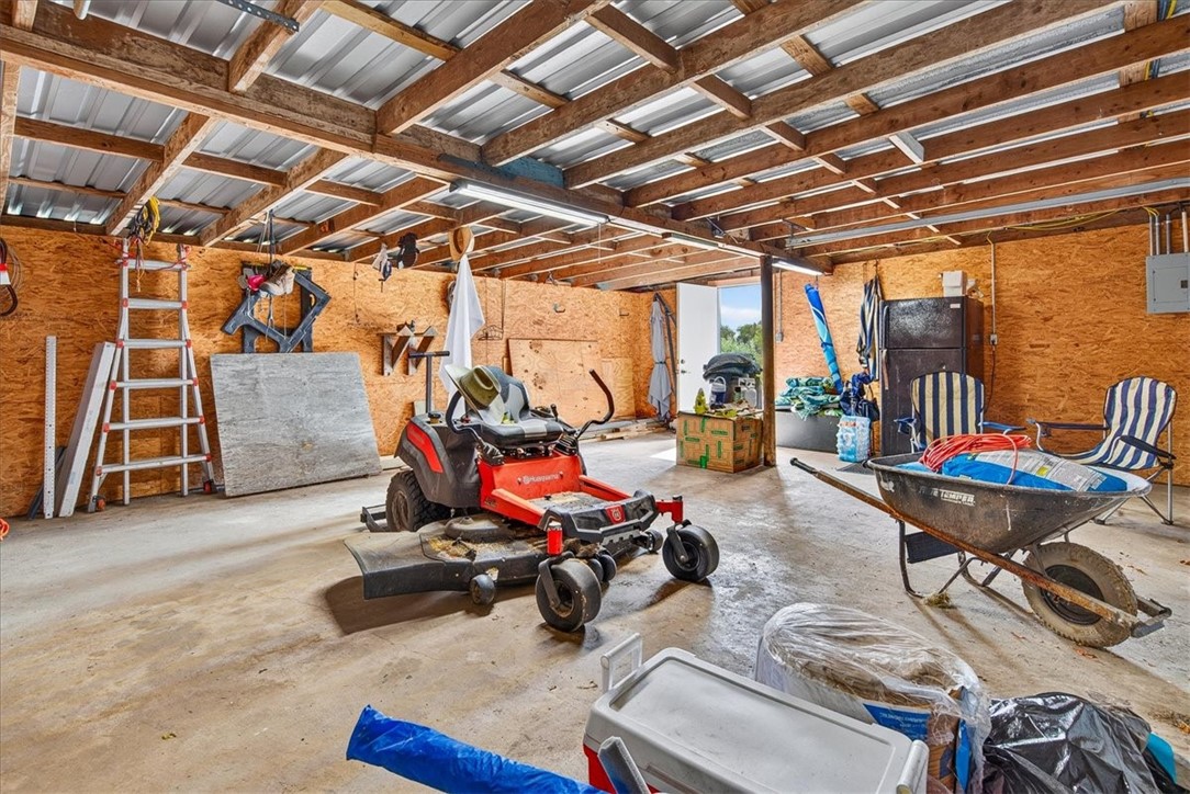 5350 Fm-1069 Property Photo 38