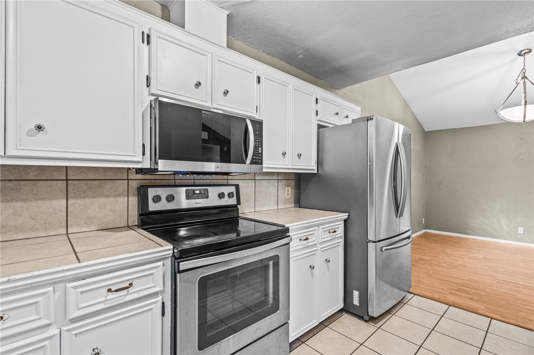 3713 Tripoli Dr Property Photo 9