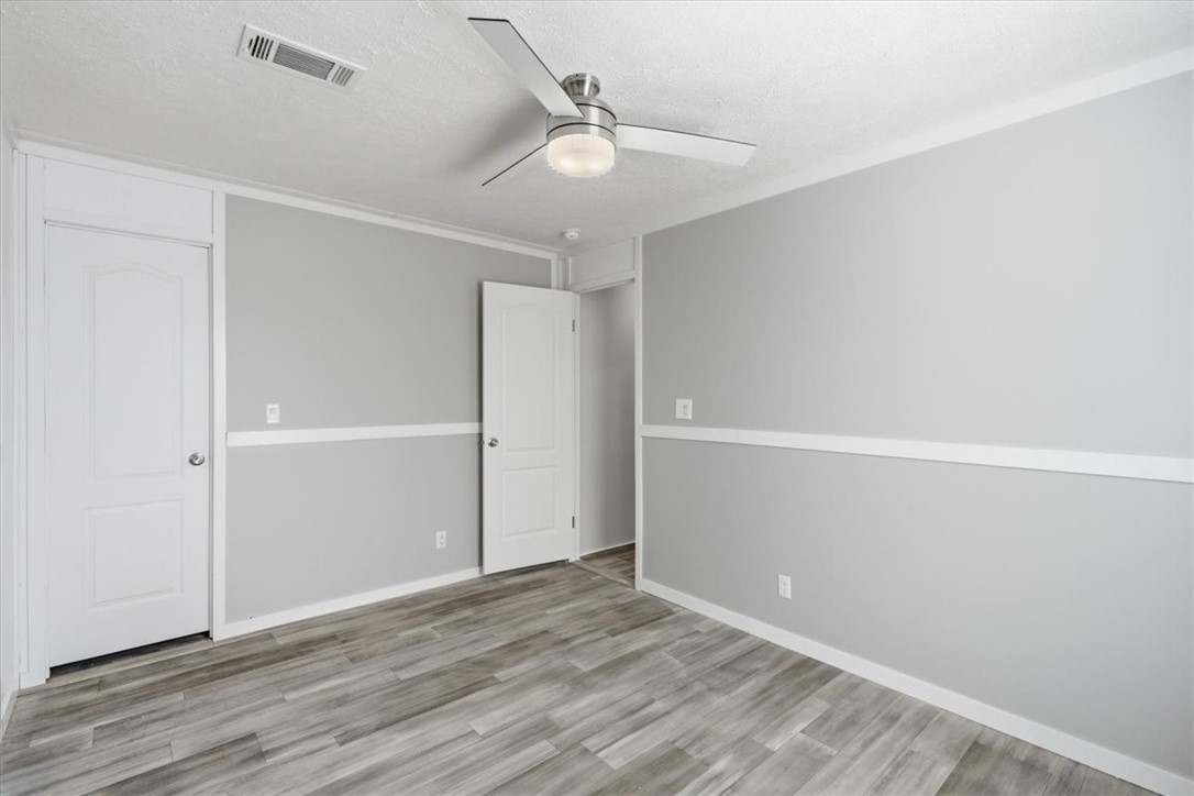 1011 Mark St Property Photo 20