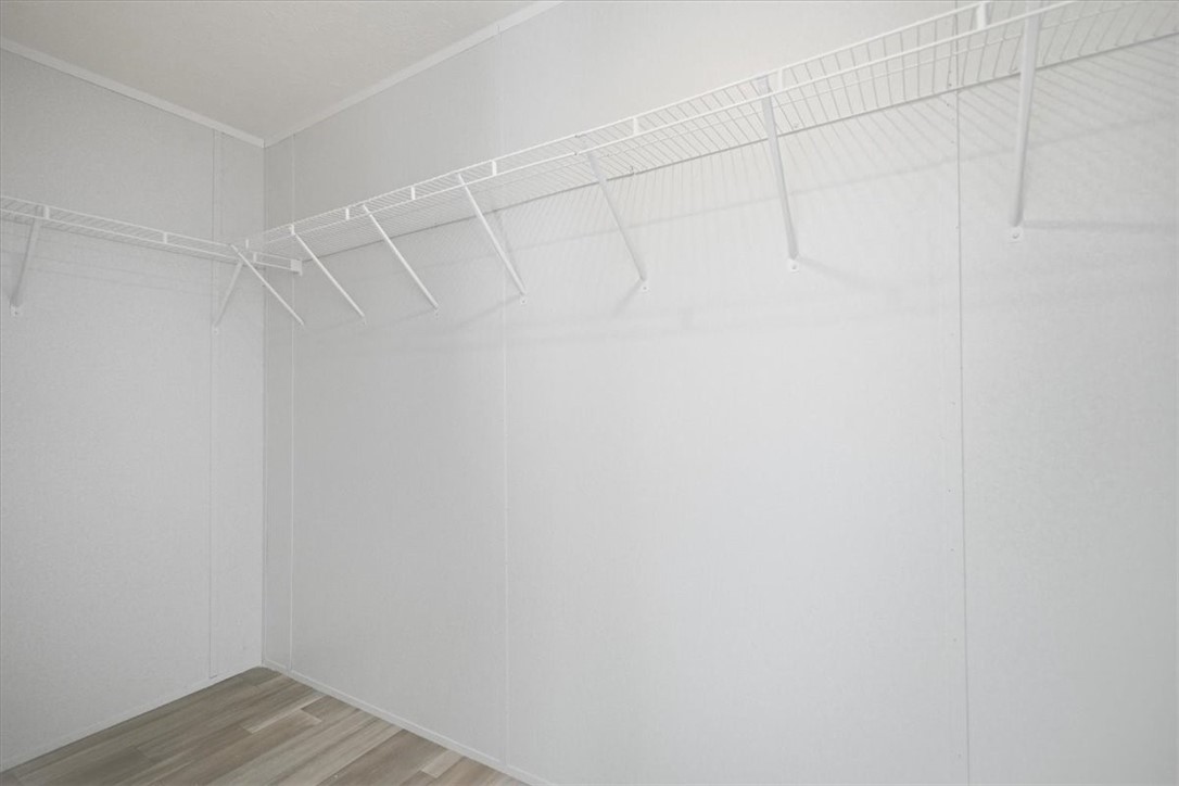 1011 Mark St Property Photo 23