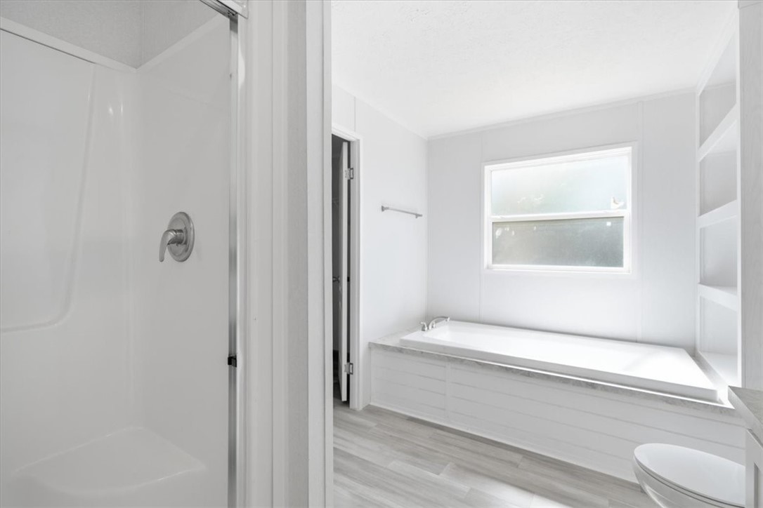 1011 Mark St Property Photo 27