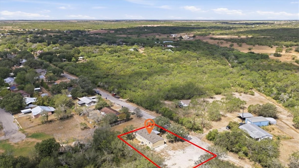 1011 Mark St Property Photo 35