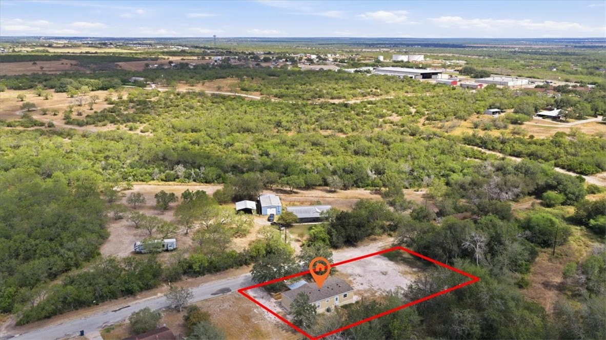 1011 Mark St Property Photo 36