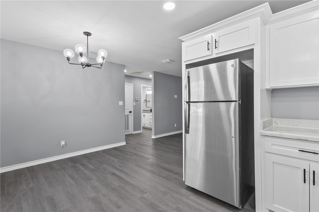 1120 Oakland Property Photo 13
