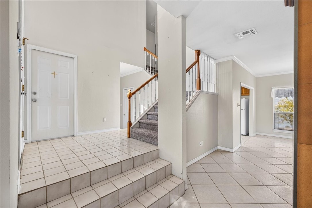 1006 Harbor Village Dr Property Photo 14