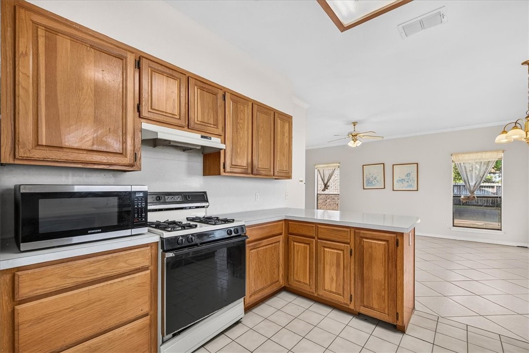 1006 Harbor Village Dr Property Photo 17