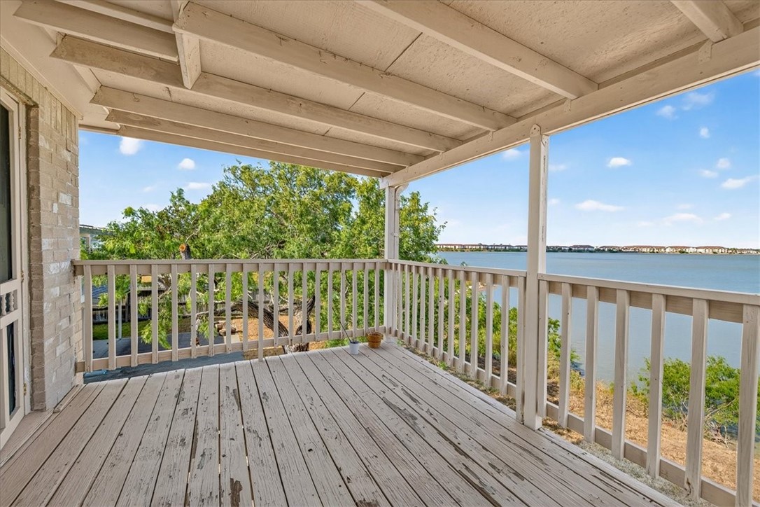 1006 Harbor Village Dr Property Photo 31
