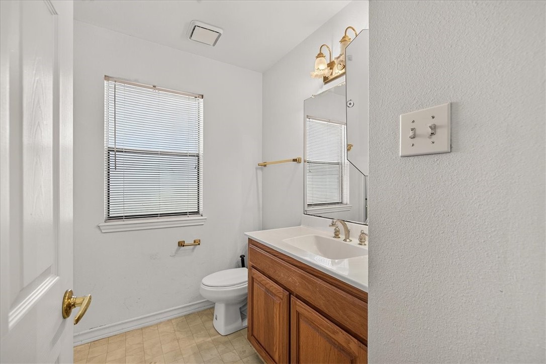 1006 Harbor Village Dr Property Photo 36
