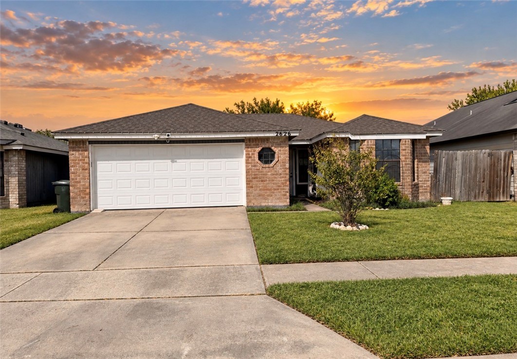 2626 Alvin Dr Property Photo 1
