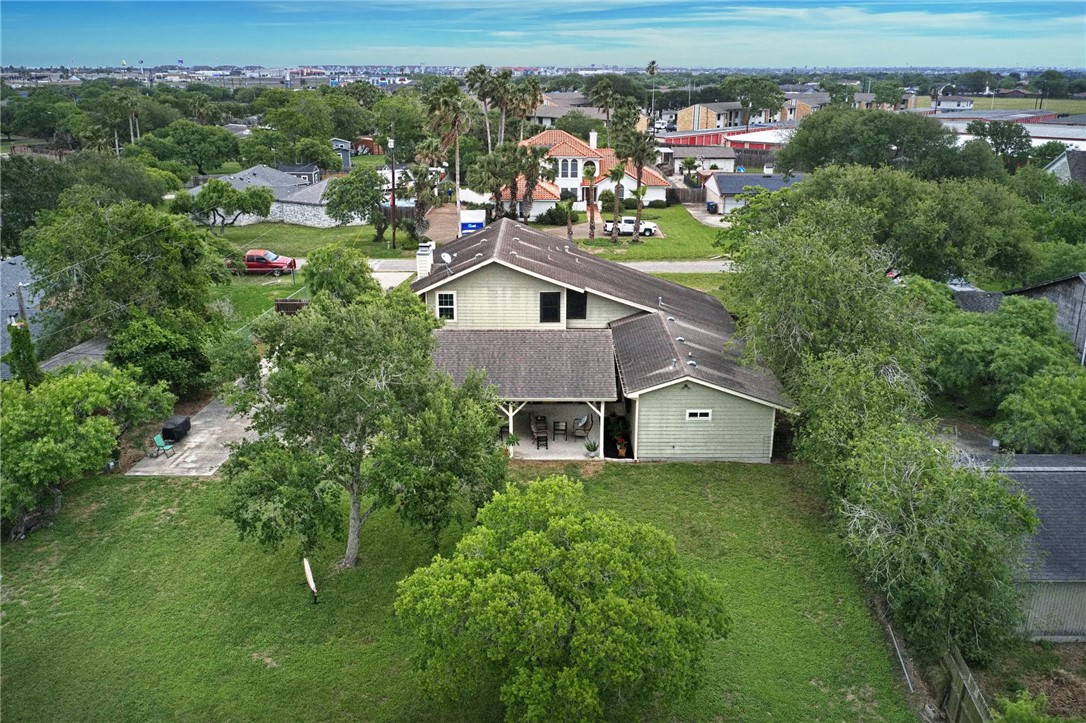 6995 Lovers Lane Property Photo 3