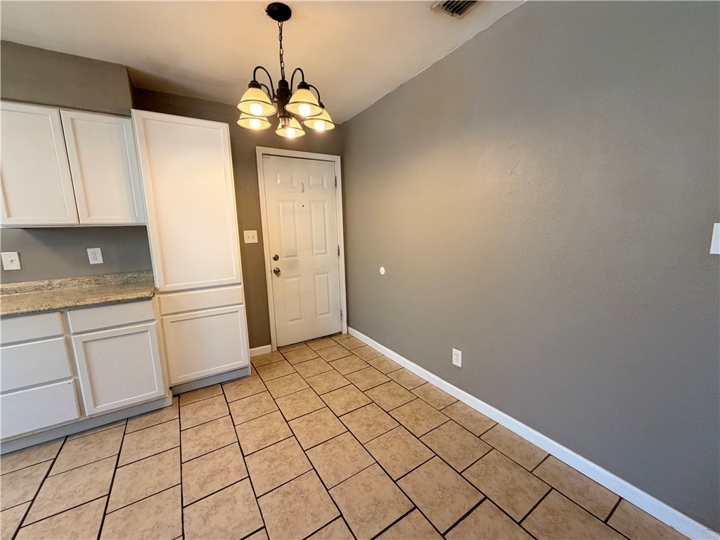 513 Alamo St Property Photo 11