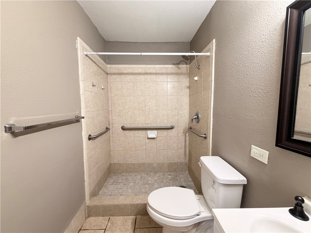 513 Alamo St Property Photo 15