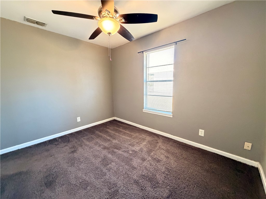 513 Alamo St Property Photo 19