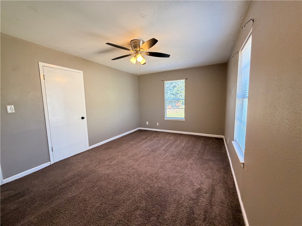 513 Alamo St Property Photo 21