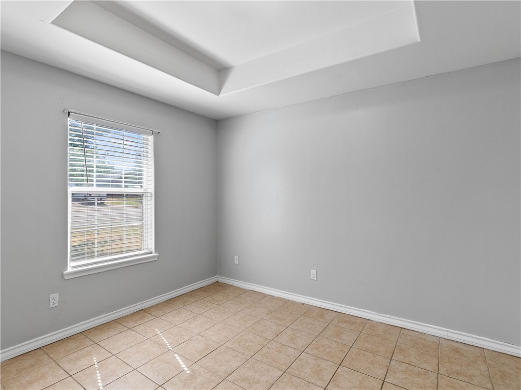 103 Collins St Property Photo 18