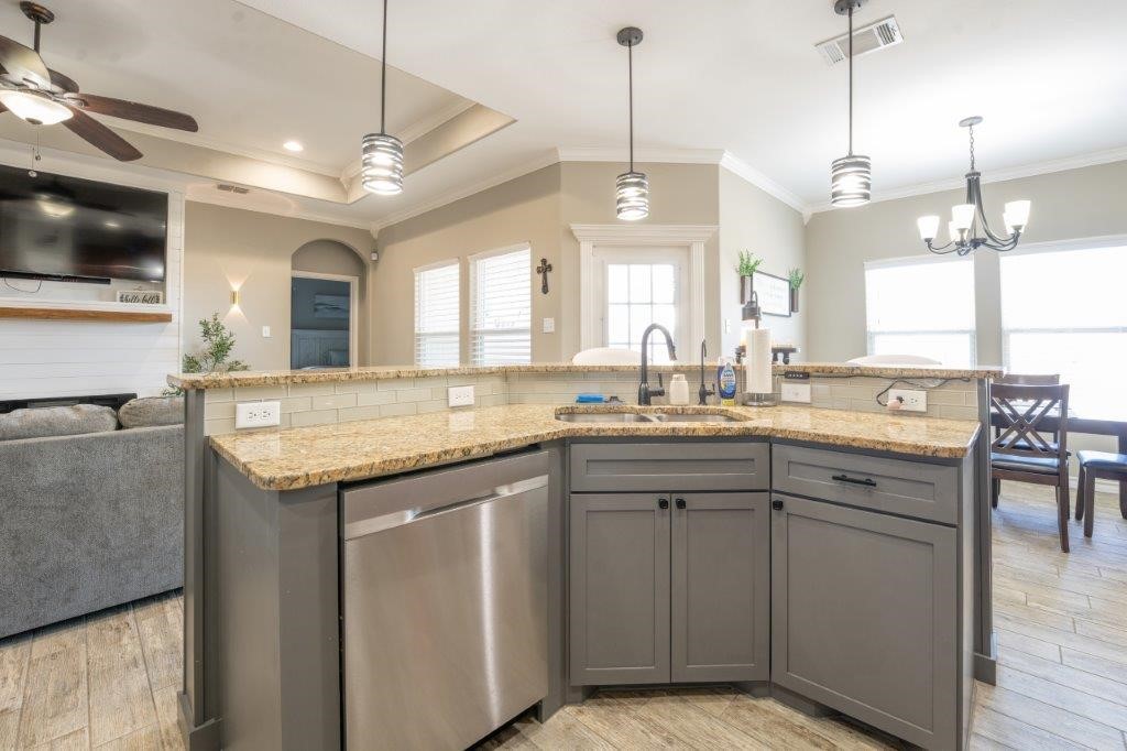 844 Purdue Property Photo 12