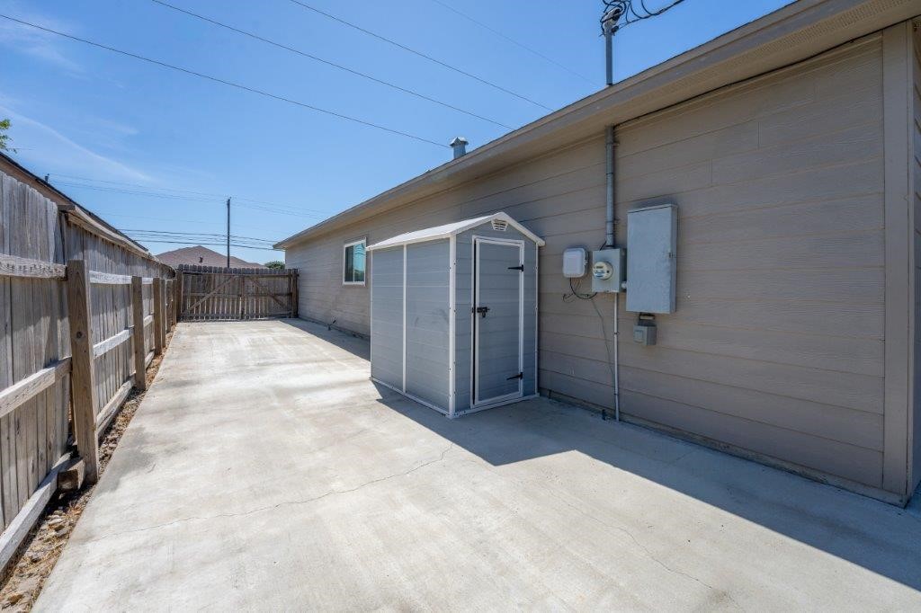 844 Purdue Property Photo 34
