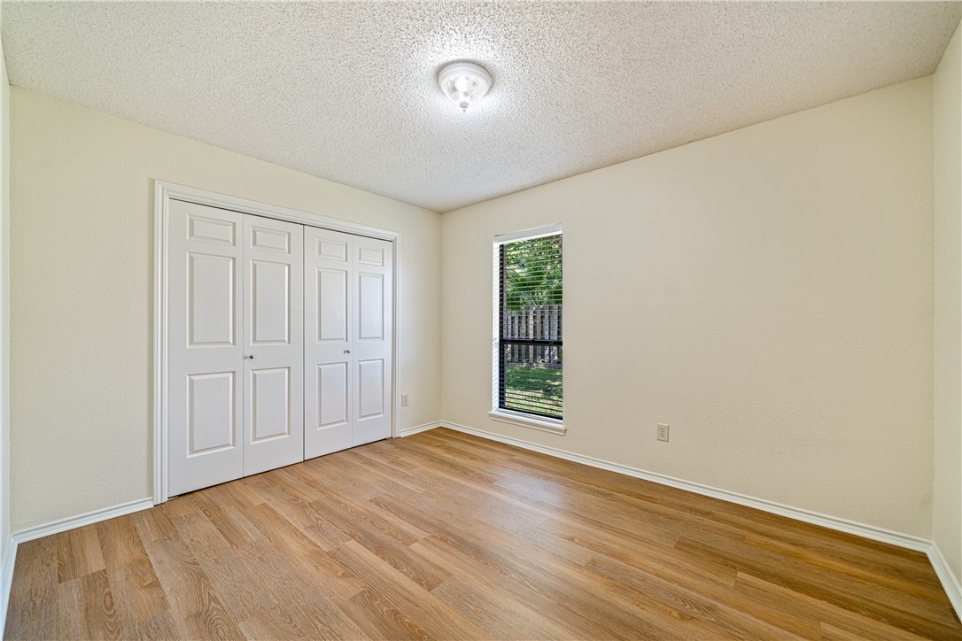 7114 Windbrook Property Photo 15