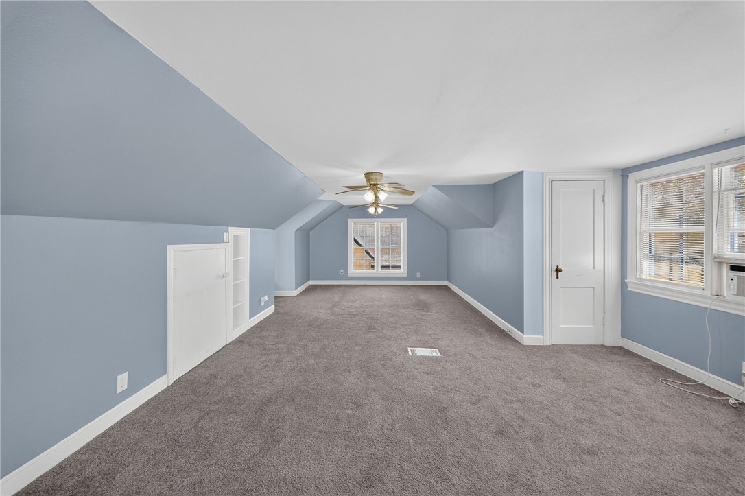 425 Palmero St Property Photo 21