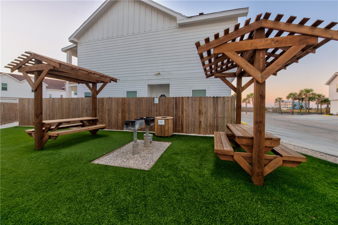 15118 Arashi Beach Dr Property Photo 34