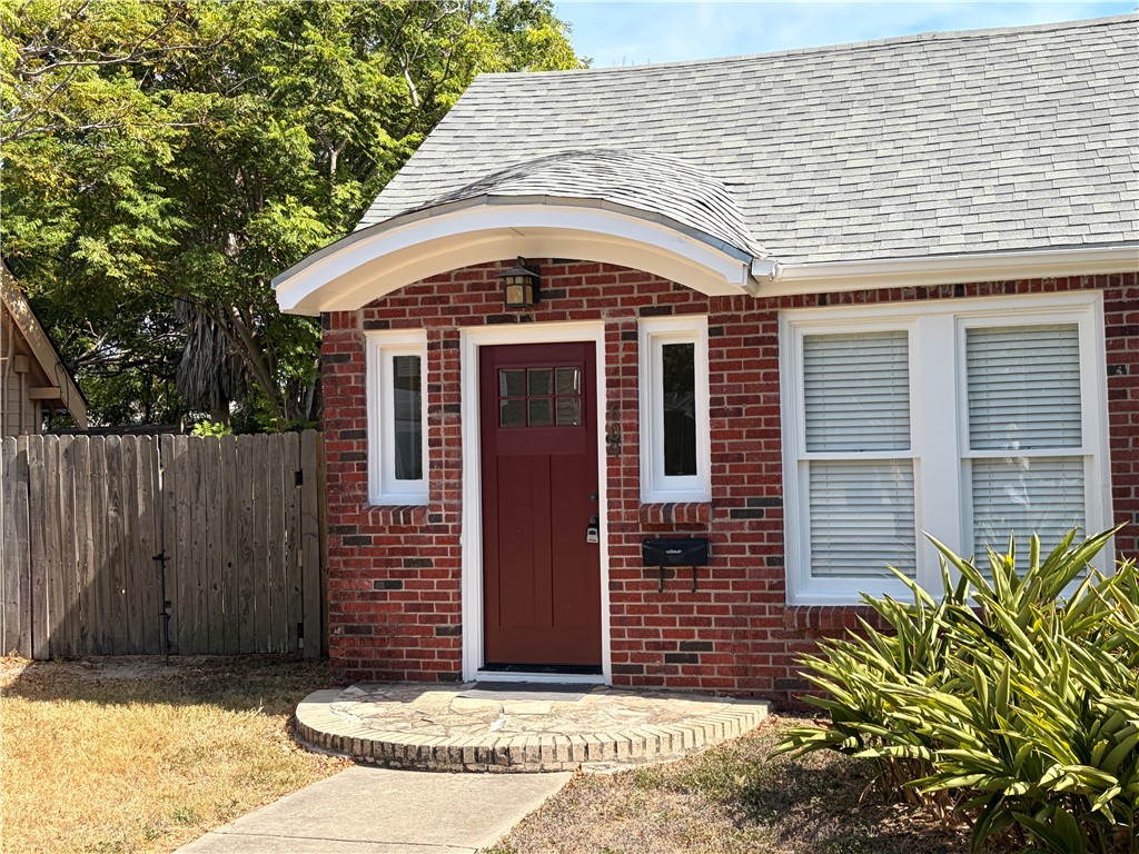 609 Southern St Property Photo 14