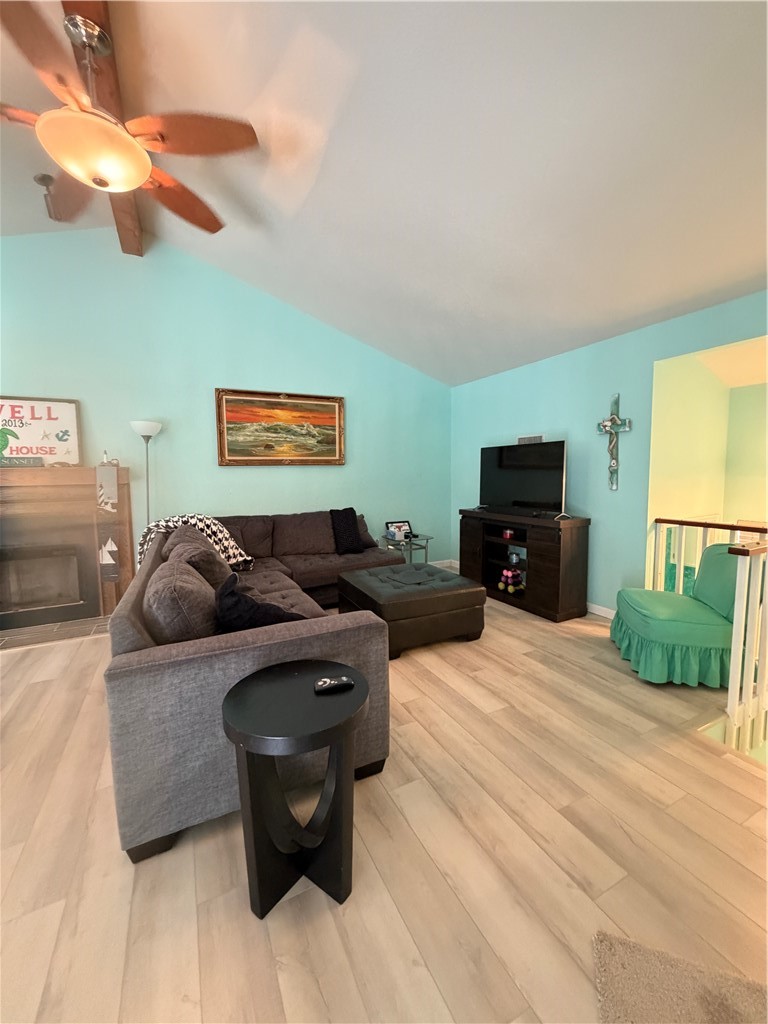 15322 Isabella Ct Property Photo 6