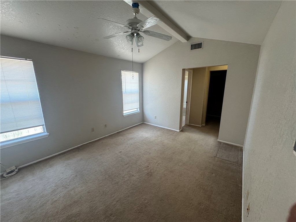 910 Saint Timothy St Property Photo 8