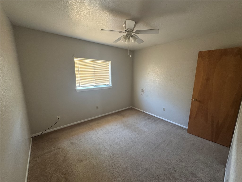 910 Saint Timothy St Property Photo 12