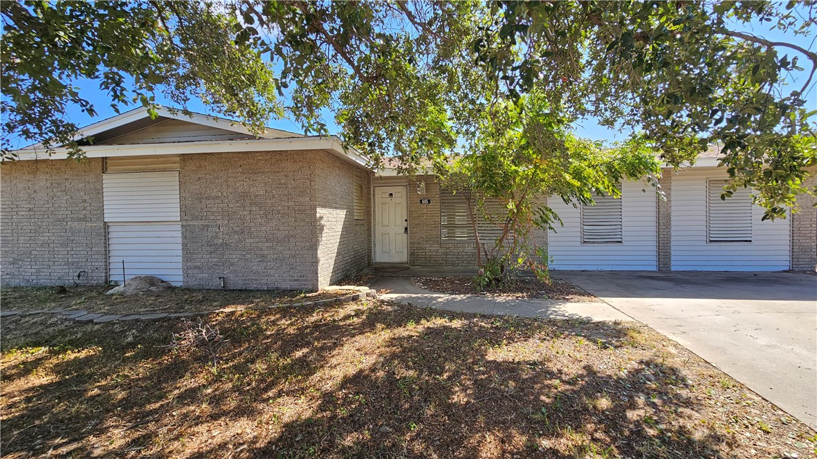 605 Aristocrat Dr