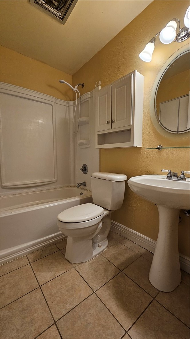 605 Aristocrat Dr Property Photo 11