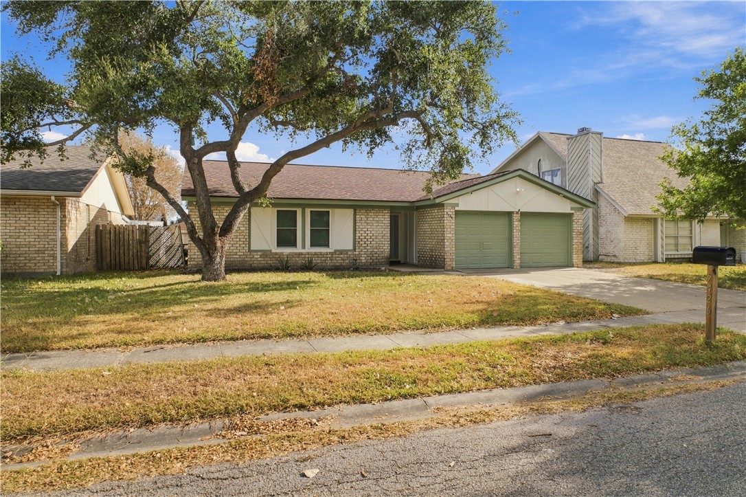 7426 Spitfire Drive Property Photo 2