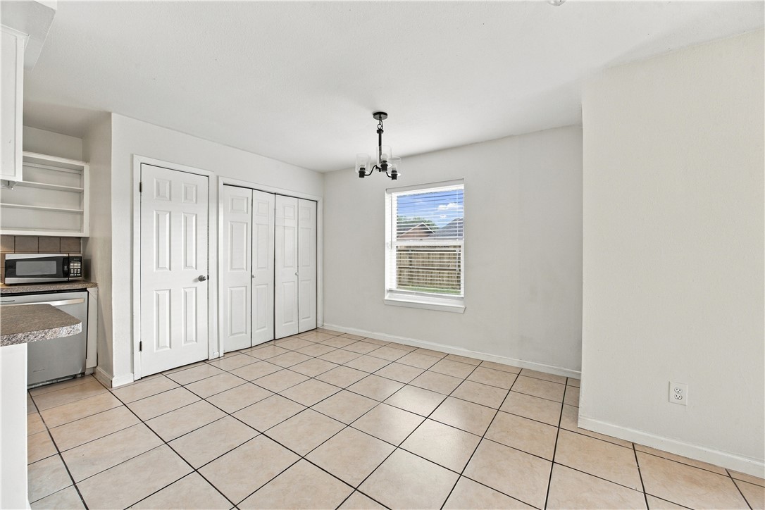 7426 Spitfire Drive Property Photo 14
