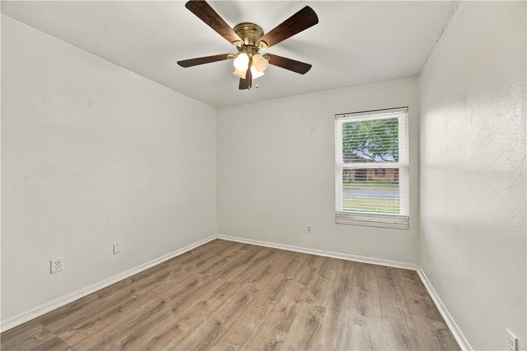 7426 Spitfire Drive Property Photo 24